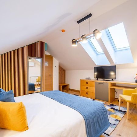 Anais Chalet Câmpulung Moldovenesc Exteriör bild