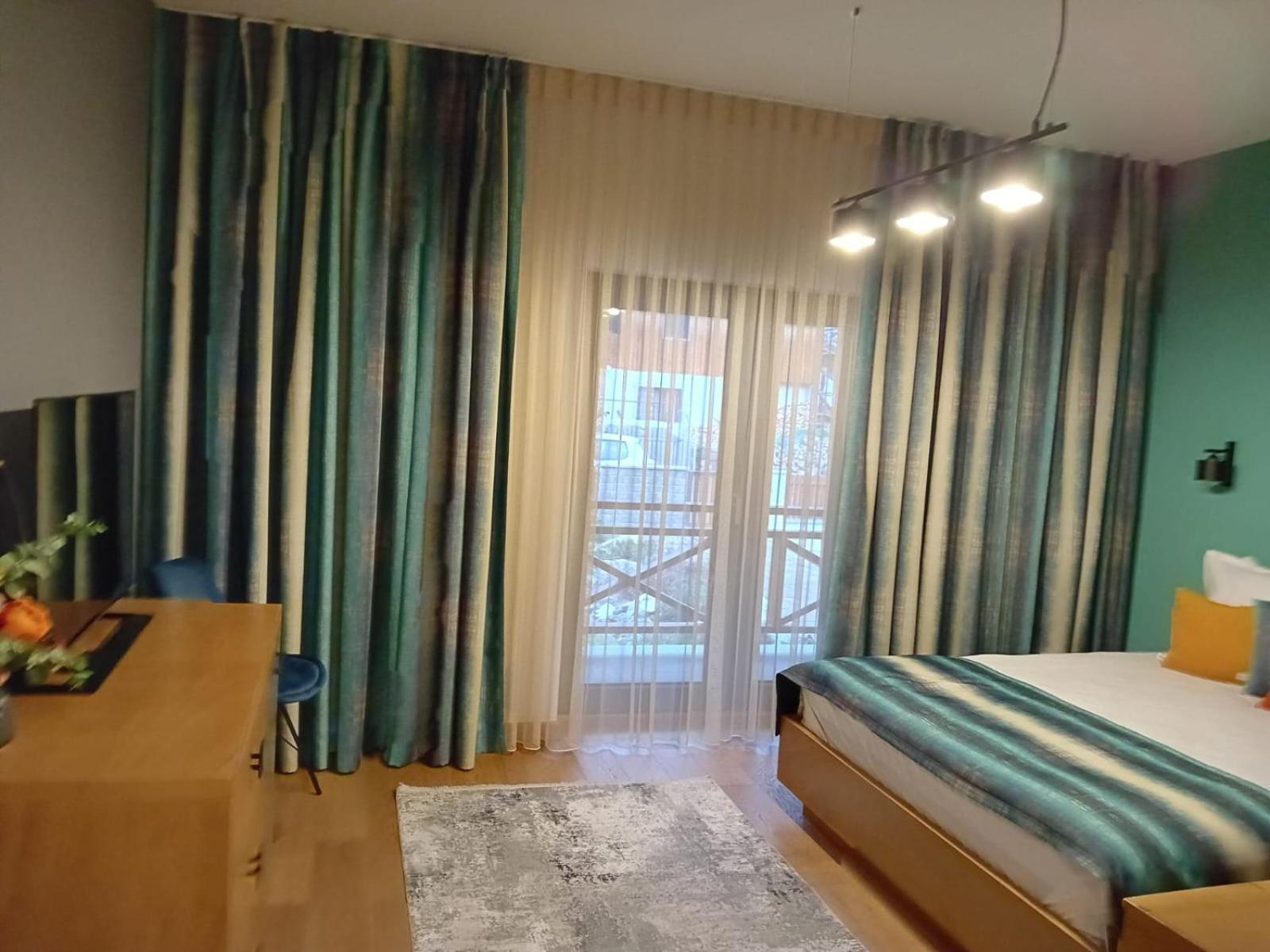 Anais Chalet Câmpulung Moldovenesc Exteriör bild