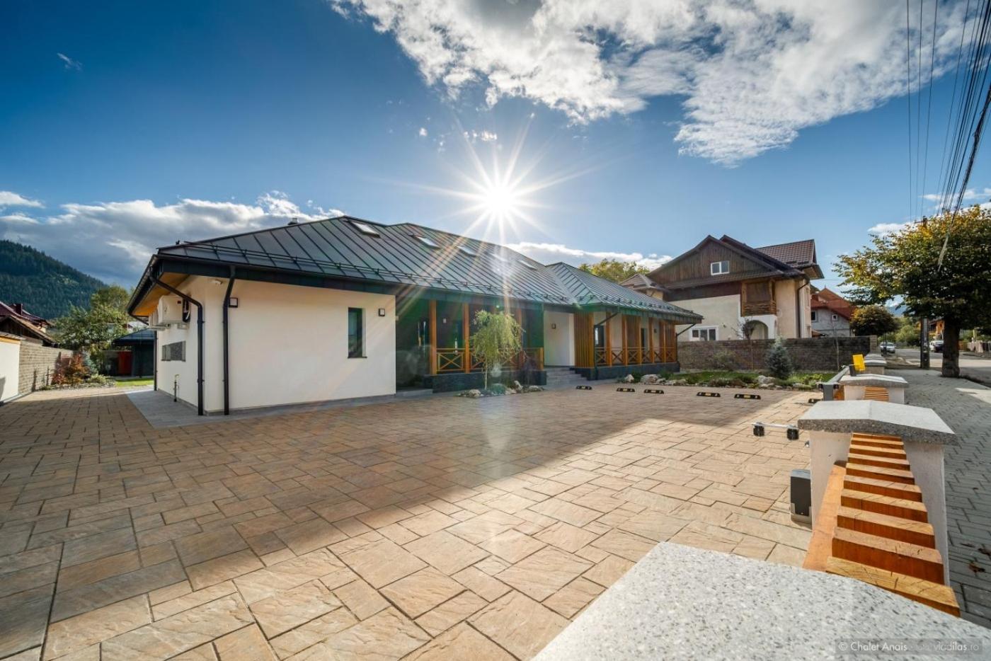 Anais Chalet Câmpulung Moldovenesc Exteriör bild